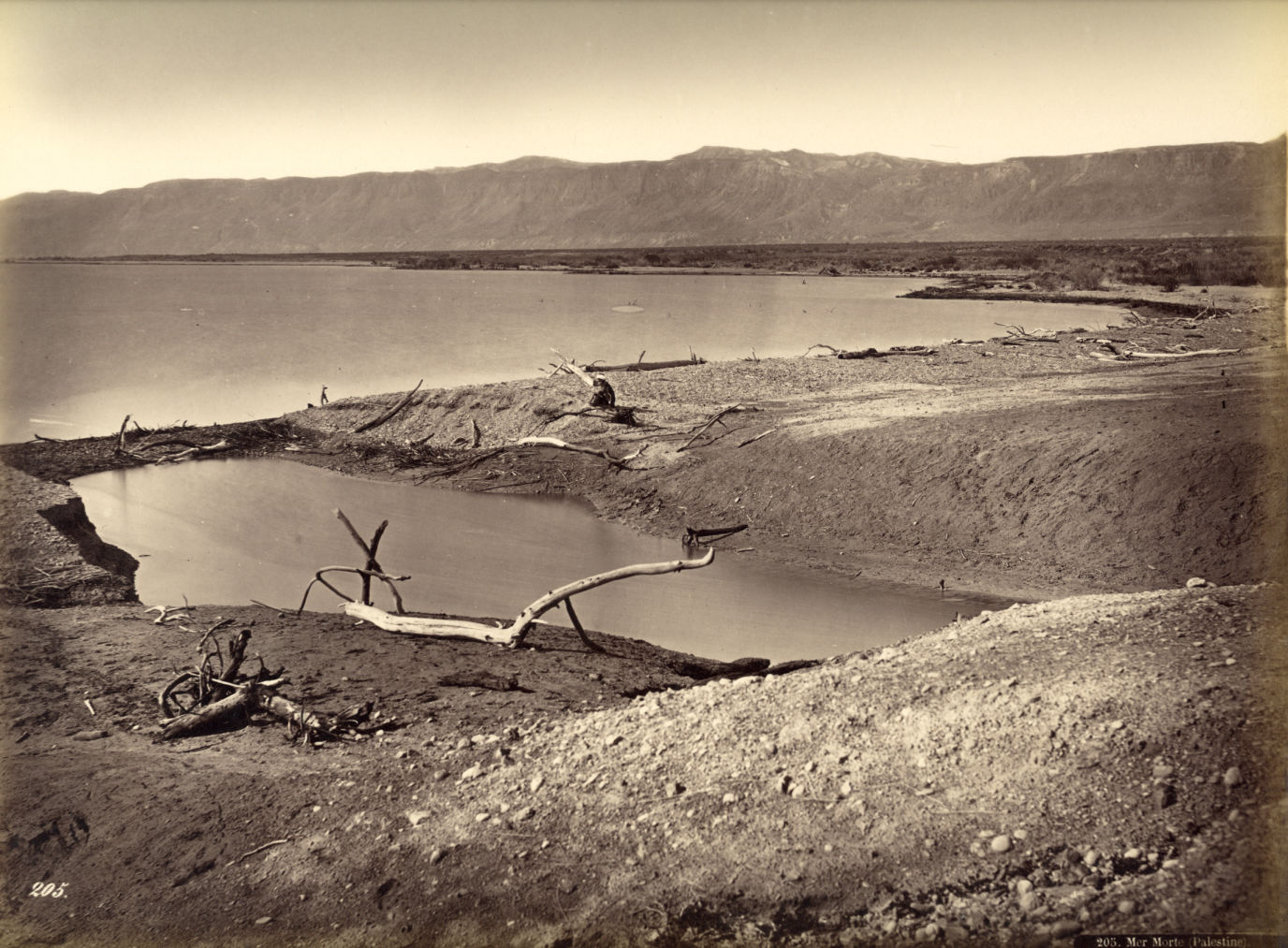 Bonfils, un photographe en Orient -Vue de la Mer Morte Palestine vers 1880