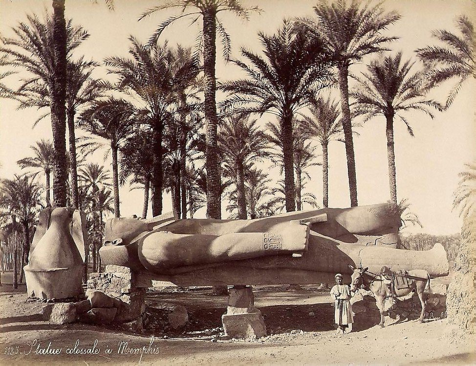 Bonfils, un photographe en Orient - Statue colossale de Memphis-Egypte